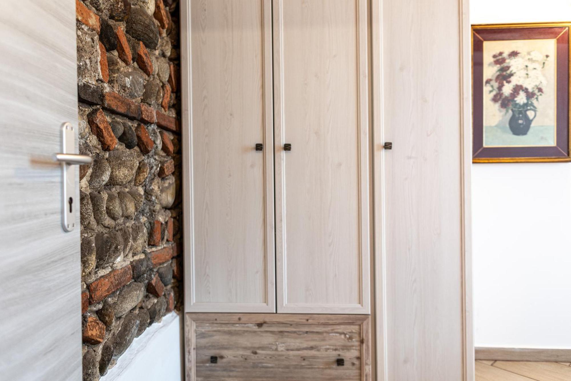 Agriturismo Why Farm Marano Ticino Exterior photo